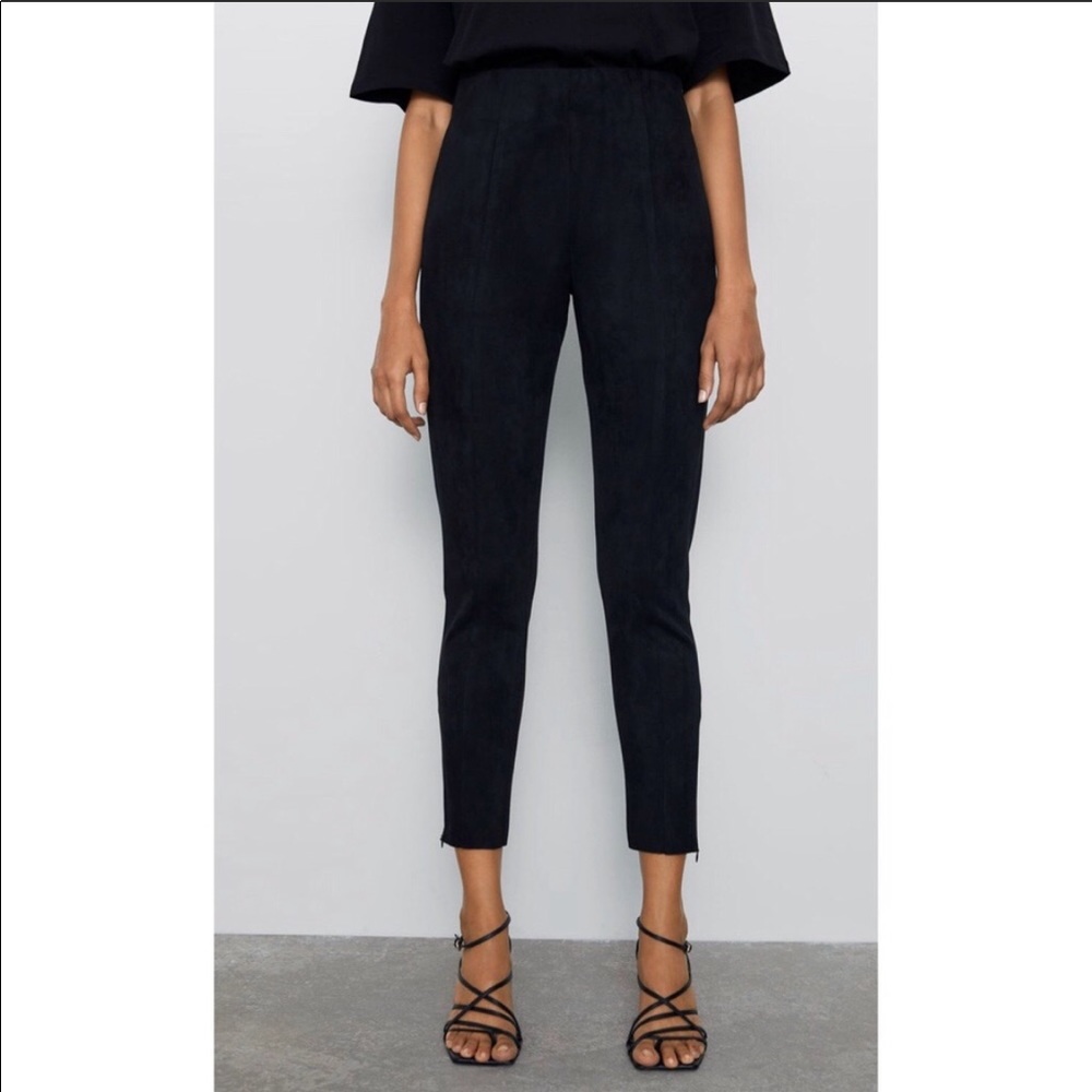 Zara. XS faux suede ankle pants NWT
